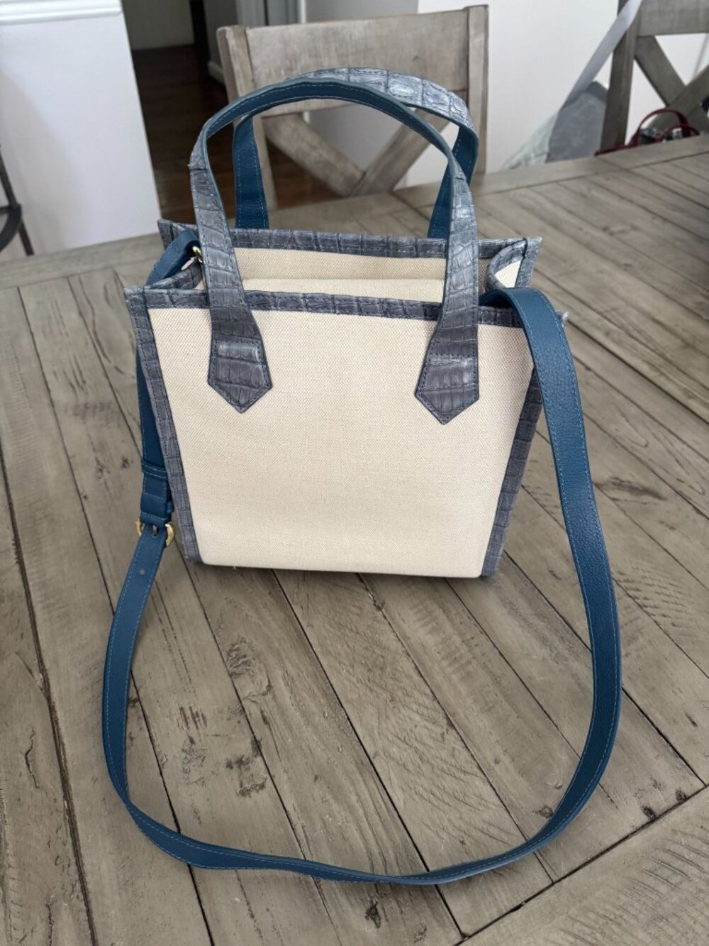 MARIA OLIVER Martina Small Linen Tote Bag Linen Blue Denim Croc Leather